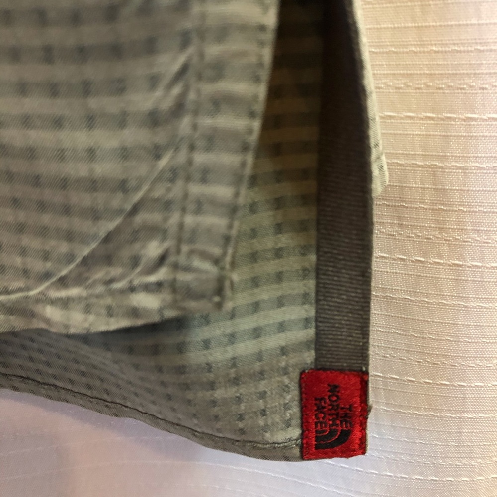 The North Face Button Down Green Size L #2192 - Picture 5 of 8